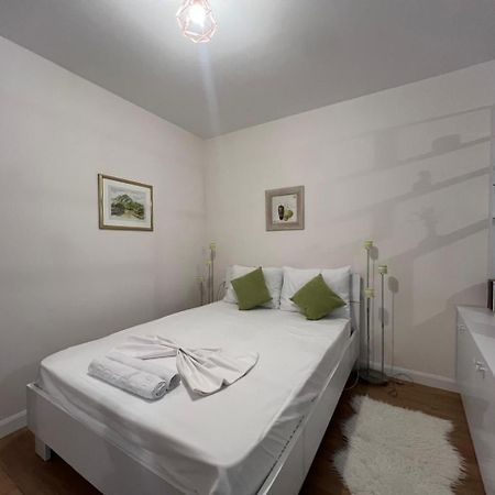 Dream Apartament Tirana Kültér fotó