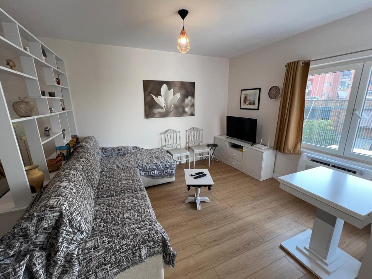 Dream Apartament Tirana Kültér fotó